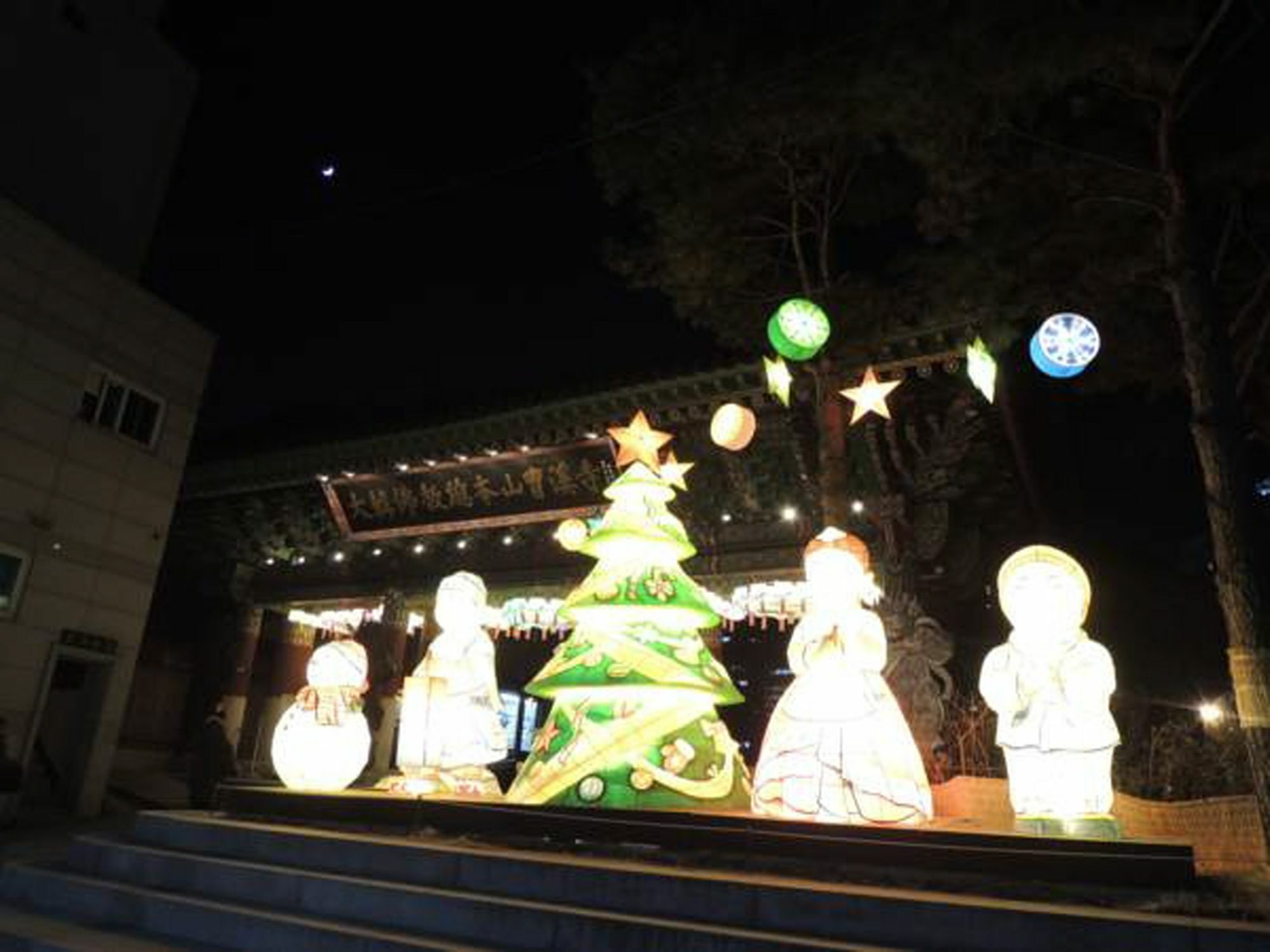 K-Guesthouse Insadong 2 Myeongdong Сеул Екстер'єр фото